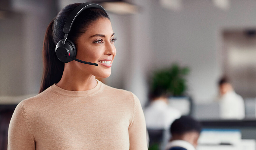 Woman wearing a Jabra EVOLVE2 65 headset